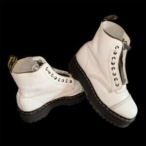 Dr. Martens Women’s Sinclair Platform Boots White Milled Napa Leather Sz 9